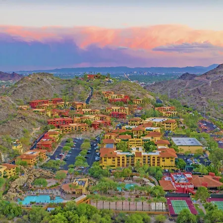 Pointe Hilton Tapatio Cliffs Resort